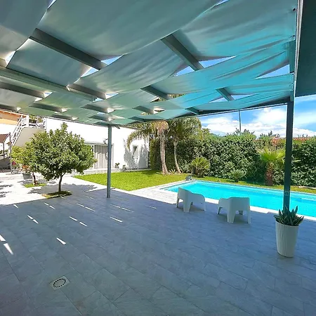 Angolo Paradiso Apartment *
