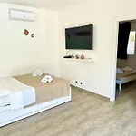 Angolo Paradiso Apartment *