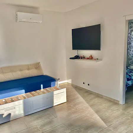 Angolo Paradiso Apartment *